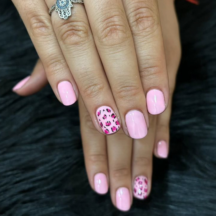 manicura-esencia-estetica-montilla